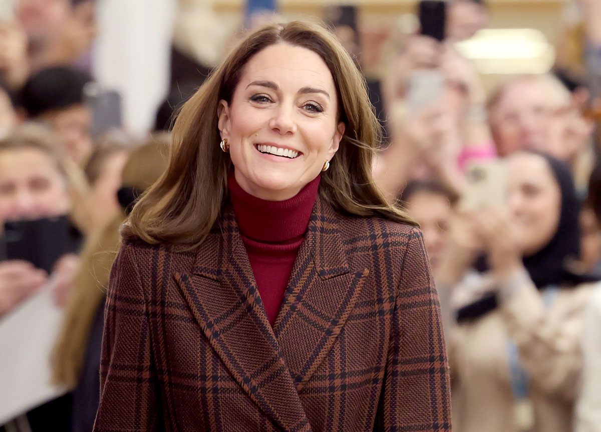 Kate Middleton annuncia: “Il cancro è in remissione”. La principessa ringrazia l’ospedale pubblico londinese Kate Middleton annuncia: “Il cancro è in remissione”. La principessa ringrazia l’ospedale pubblico londinese