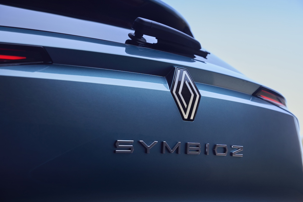 Renault Symbioz: quando il design incontra l’equilibrio delle proporzioni