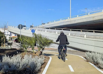 Fiumicino centro, Aeroporto: ora si viaggia a pedali, c’è la nuova ciclovia Pedalaria