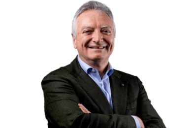 Mechitronic accoglie Smp ed Ermo: un nuovo passo nell’innovazione con lo stampaggio a iniezione per ridefinire i settori pharma e beauty