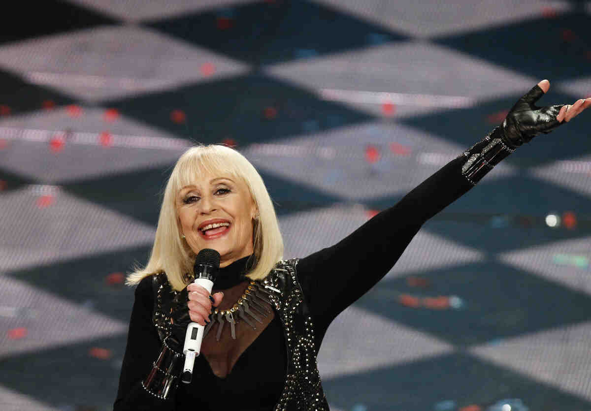 Festival di Sanremo: i conduttori, dalla prima edizione al 2025