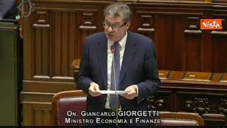 Giorgetti: “No decreto su golden power per Unicredit-Bpm. Più che risiko, serve attività di credito”