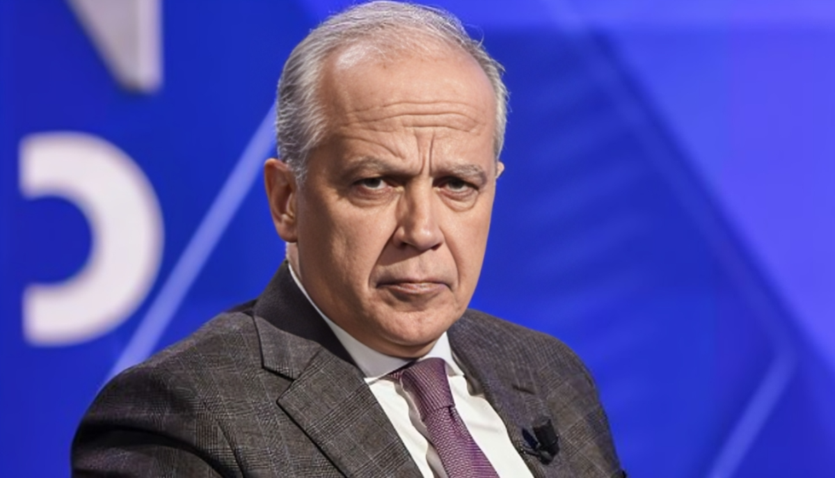 Piantedosi candidato in Campania? Senza De Luca ottime chance di diventare governatore. L’analisi dopo il retroscena di Affari Piantedosi candidato in Campania? Senza De Luca ottime chance di diventare governatore. L’analisi dopo il retroscena di Affari
