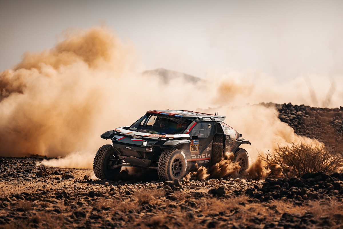 Rally Dakar 2025: Dacia Sandriders in lotta per il podio e la storia Rally Dakar 2025: Dacia Sandriders in lotta per il podio e la storia