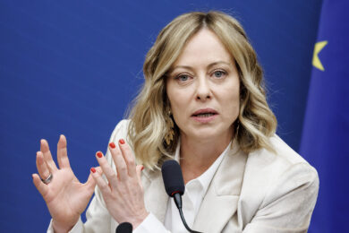 Meloni lunedì a Washington per insediamento Trump. In conferenza Giorgia disse… / Video