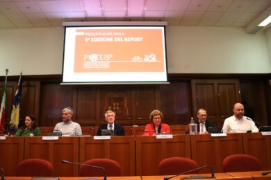 Mobilità urbana: Focus2R rivela crescita delle due ruote in città ma allarme sicurezza