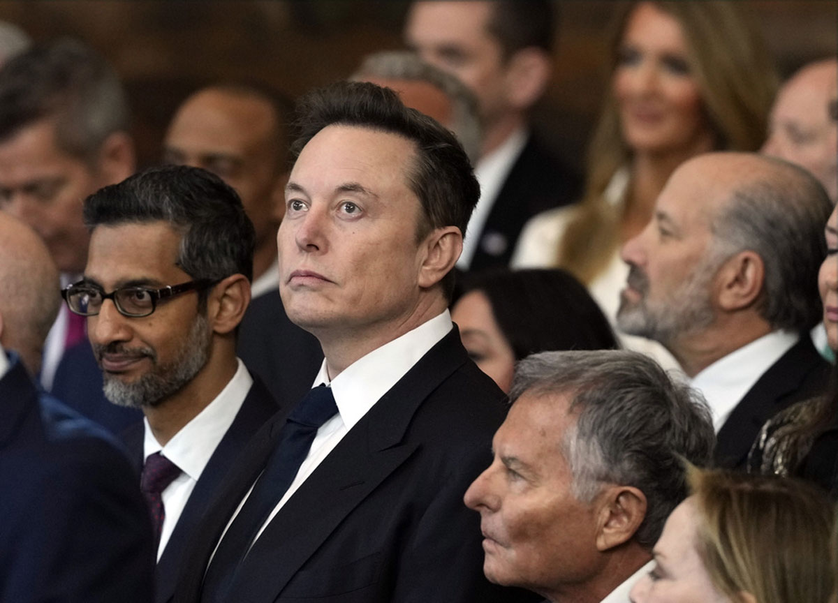 Elon Musk e la sindrome di Asperger, gli esperti: “Ecco la verità sul suo saluto romano”