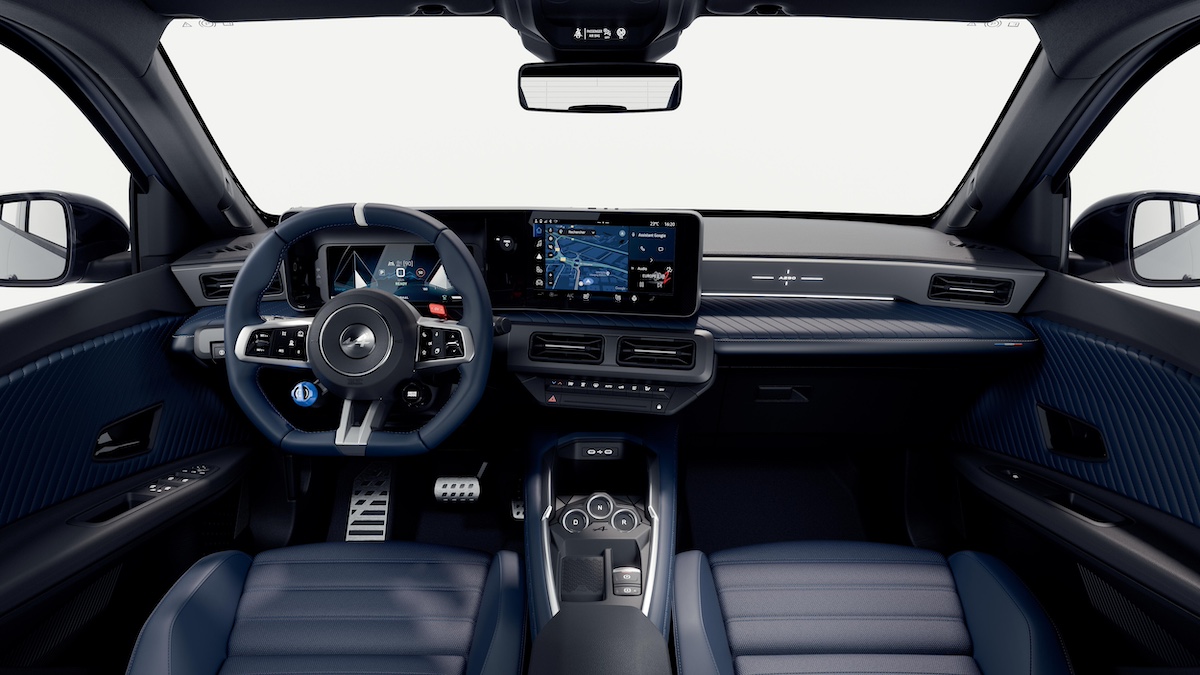 Alpine A290: la rivoluzione della sportività elettrica è  On Air con la nuova campagna p ubblicitaria