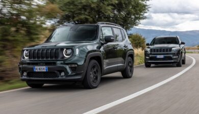 Jeep® apre le porte: scopri la tecnologia e-Hybrid e la nuova gamma SUV Made in Italy