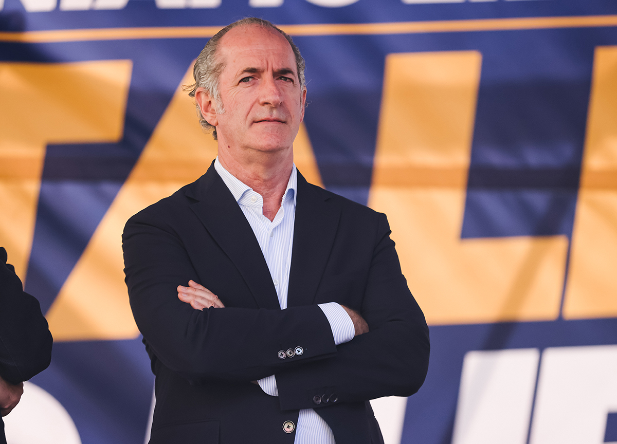 Liga-Veneta, via alla raccolta firme pro-Zaia. Il governatore: “È una chiamata di popolo” Liga-Veneta, via alla raccolta firme pro-Zaia. Il governatore: “È una chiamata di popolo”
