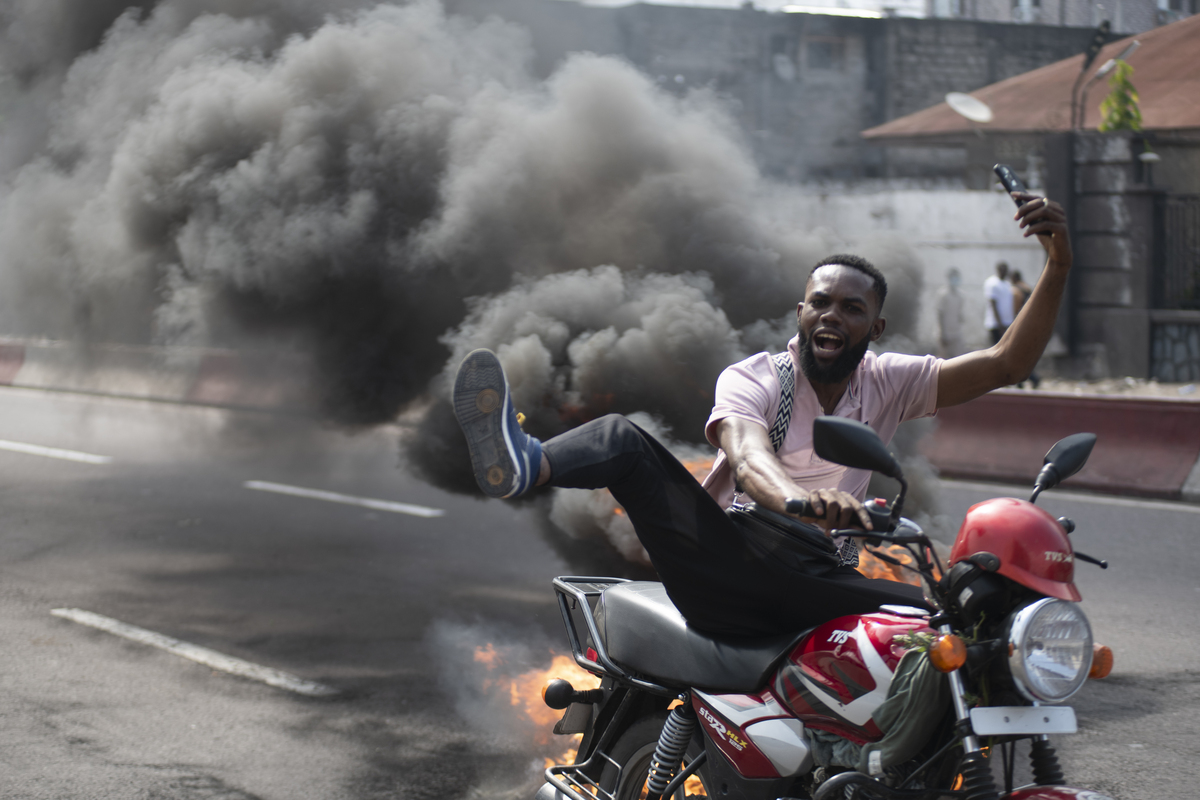 Congo, ribelli del Ruanda occupano Goma: morti, feriti e in centinaia di migliaia in fuga