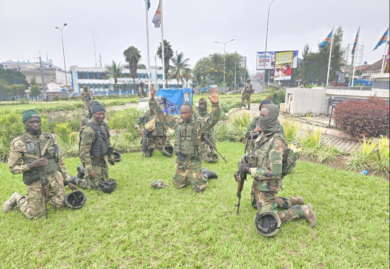 Congo, i ribelli assaltano ambasciate e l’aeroporto di Goma | video