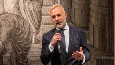 Gianluca Vacchi, lo stile dell’imprenditore-influencer non è più un affare: zero vendite e nuove perdite per la sua piattaforma di e-commerce