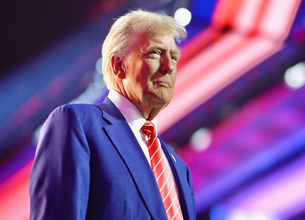 Trump mette alla porta i dipendenti federali: “Dimettetevi entro il 6 febbraio, altrimenti…” Trump mette alla porta i dipendenti federali: “Dimettetevi entro il 6 febbraio, altrimenti…”