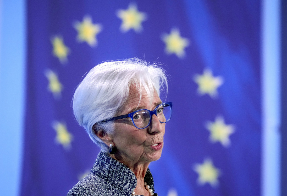 Bce, niente colpi di scena: Lagarde taglia nuovamente i tassi di 0,25 punti, depositi al 2,75% Bce, niente colpi di scena: Lagarde taglia nuovamente i tassi di 0,25 punti, depositi al 2,75%