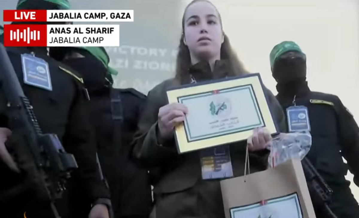Ostaggi schiacciati dalla folla, furia di Israele: poi torna la calma. Rilasciati 110 prigionieri palestinesi
