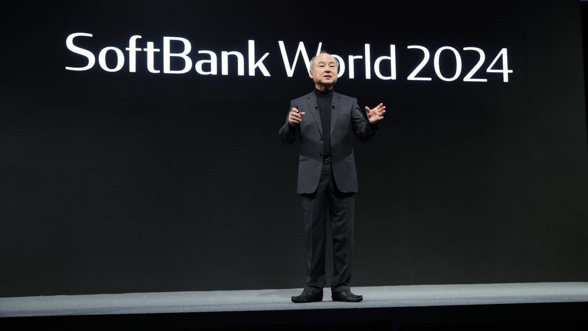 SoftBank snobba DeepSeek e punta tutto su OpenAI: pronto un massiccio investimento da 25 miliardi SoftBank snobba DeepSeek e punta tutto su OpenAI: pronto un massiccio investimento da 25 miliardi