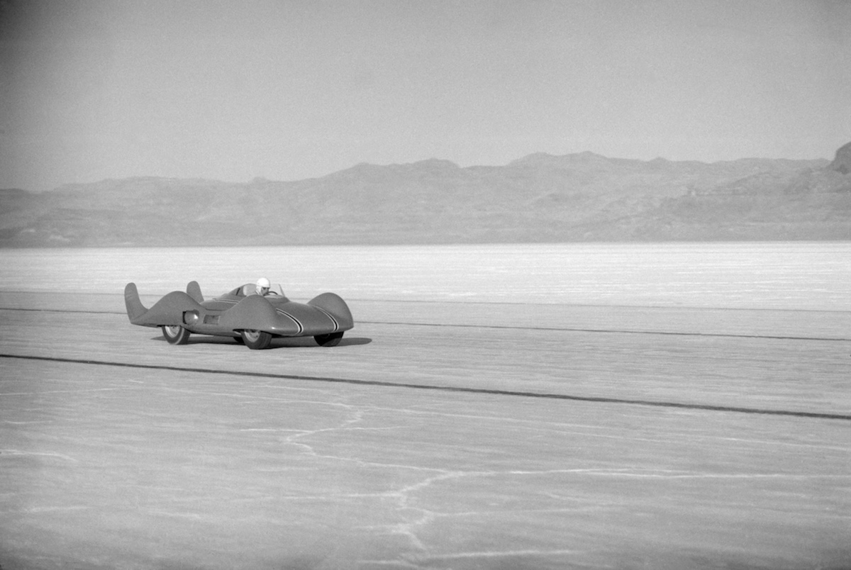 Renault Filante Record 2025: aerodinamica estrema e innovazione per una mobilità elettrica da primato Renault Filante Record 2025: aerodinamica estrema e innovazione per una mobilità elettrica da primato