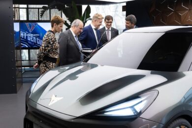 SEAT e il governo spagnolo accelerano sulla mobilità elettrica con la Dichiarazione CASA SEAT