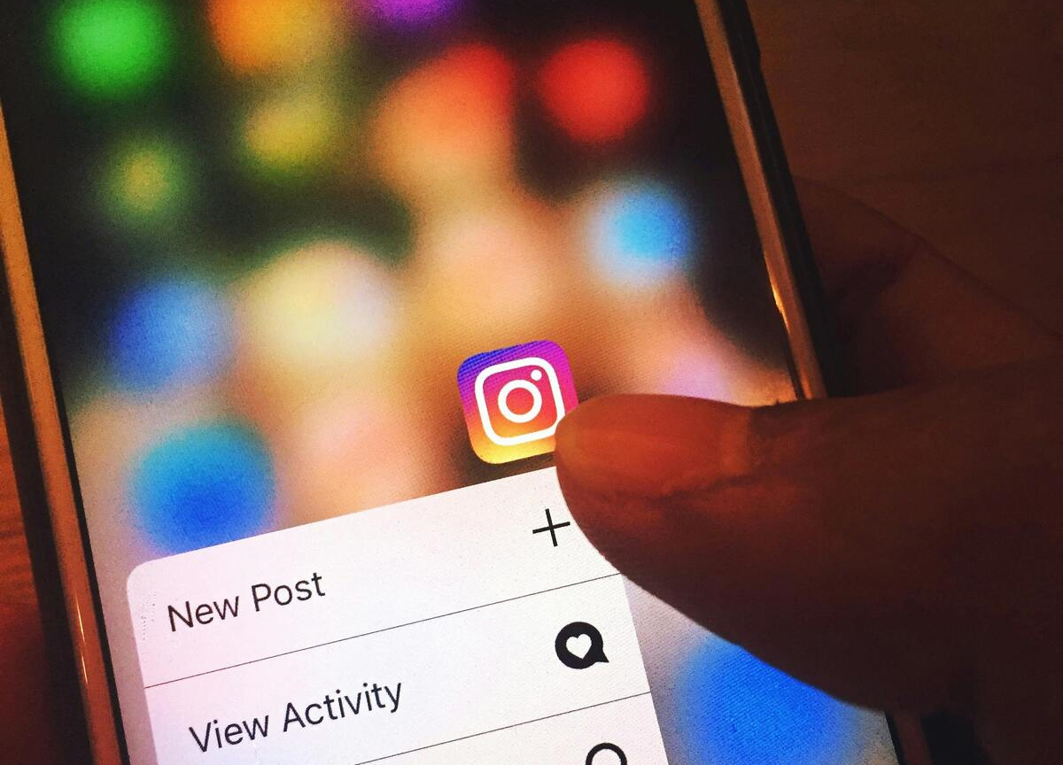 Instagram, arrivano gli account per i teenager. Ecco che cosa possono controllare i genitori Instagram, arrivano gli account per i teenager. Ecco che cosa possono controllare i genitori