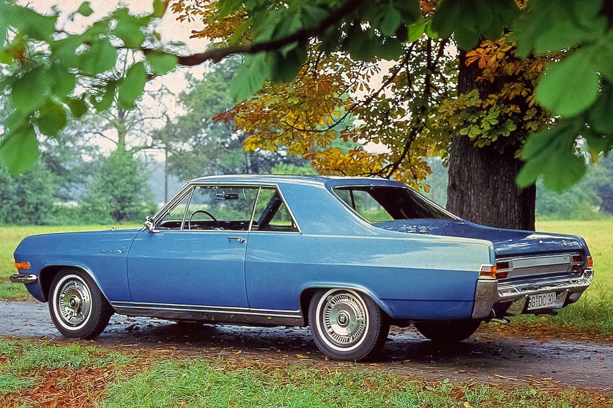 Opel Diplomat V8 Coupé e i prototipi CD: quando la sportività incontrava il lusso Opel Diplomat V8 Coupé e i prototipi CD: quando la sportività incontrava il lusso