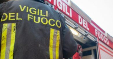 Incendio in un appartamento, anziano ucciso dai fumi tossici. Campobasso sotto choc