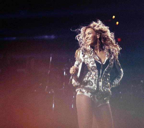 Grammy, Taylor Swift a bocca asciutta. Sbanca Beyonce: vince per il miglior album dell’anno Grammy, Taylor Swift a bocca asciutta. Sbanca Beyonce: vince per il miglior album dell’anno