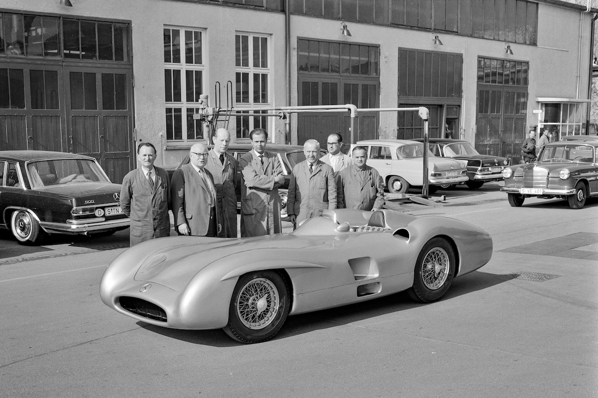 Mercedes-Benz W 196 R Stromlinienwagen: un’icona della Formula 1 battuta all’asta per una cifra record Mercedes-Benz W 196 R Stromlinienwagen: un’icona della Formula 1 battuta all’asta per una cifra record