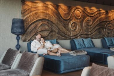 San Valentino in alta quota: 5 hotel wellness per un weekend tra boschi, cime innevate e piscine panoramiche