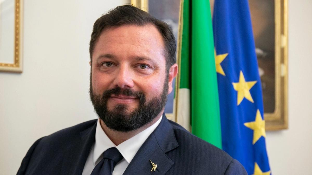 Agricoltura: Carloni (Lega), Aiutare torrefattori italiani contro aumento costi caffè e Regolamento Europeo Agricoltura: Carloni (Lega), Aiutare torrefattori italiani contro aumento costi caffè e Regolamento Europeo