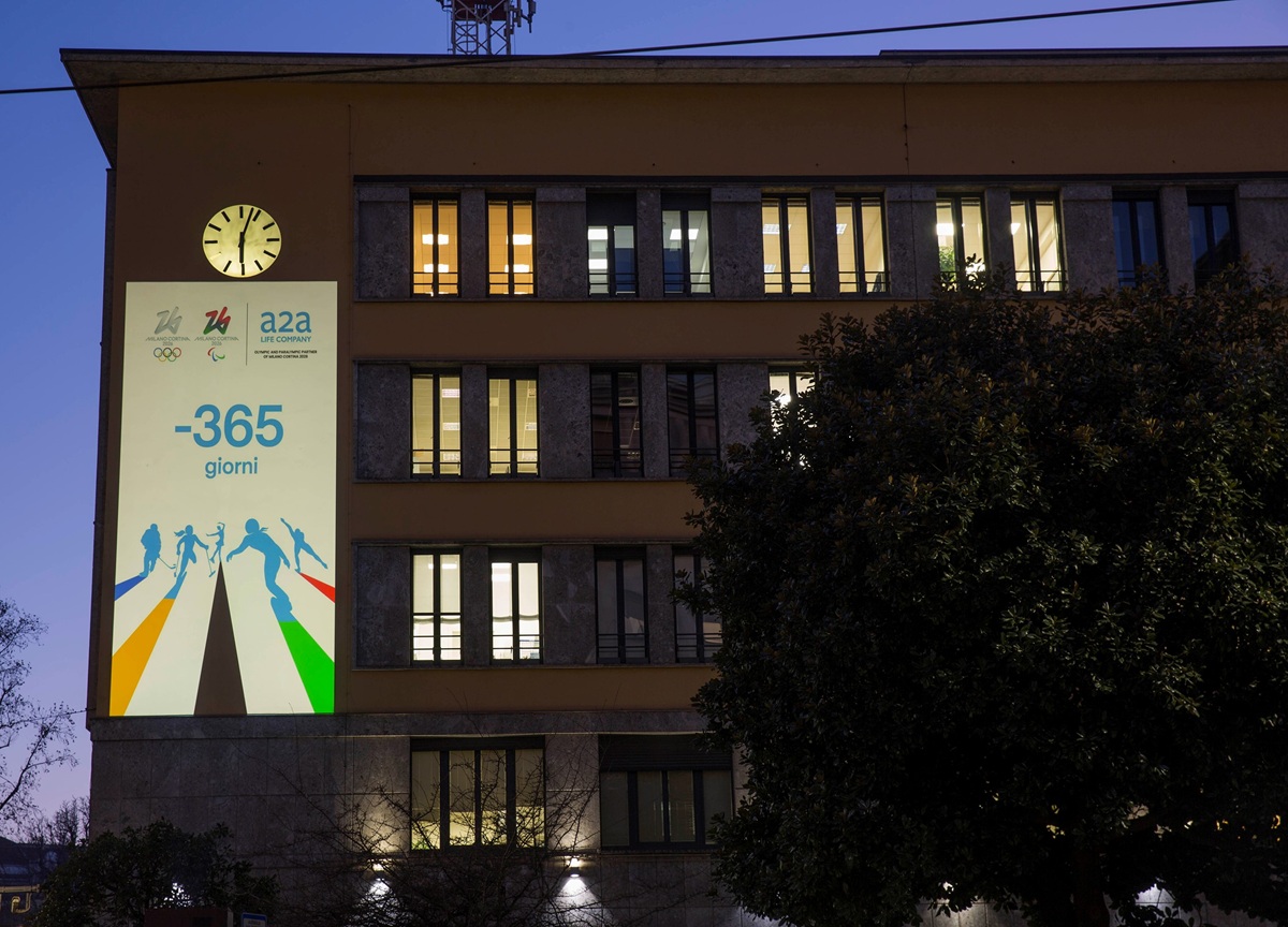Un anno alle Olimpiadi invernali: A2A illumina le sedi di Milano e Brescia Un anno alle Olimpiadi invernali: A2A illumina le sedi di Milano e Brescia