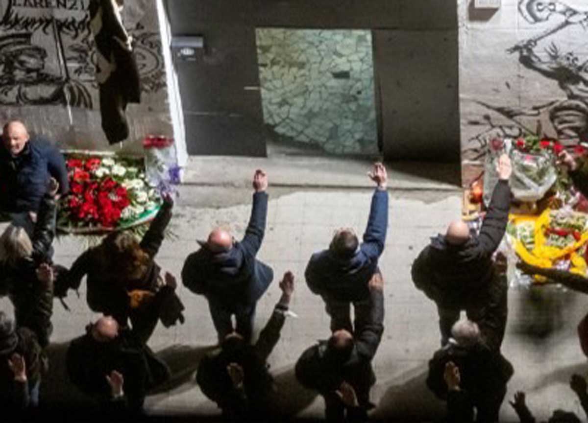 Saluto romano Acca Larentia: 16 Daspo, ci sono anche gli ultras Saluto romano Acca Larentia: 16 Daspo, ci sono anche gli ultras