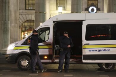 Terrore a Dublino, accoltellate quattro persone. Arrestato l’aggressore