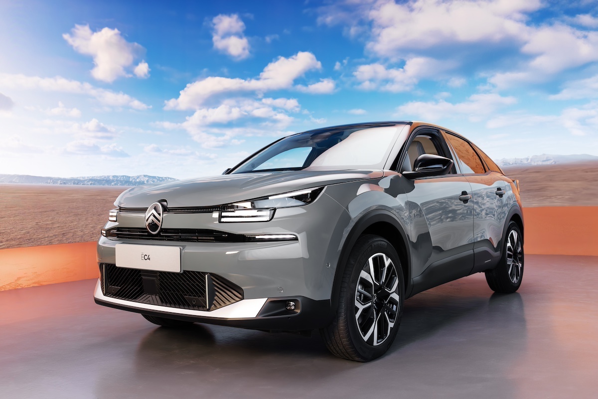 Nuove Citroën C4 e C4 X: design rinnovato, tecnologia avanzata e motorizzazioni elettrificate Nuove Citroën C4 e C4 X: design rinnovato, tecnologia avanzata e motorizzazioni elettrificate