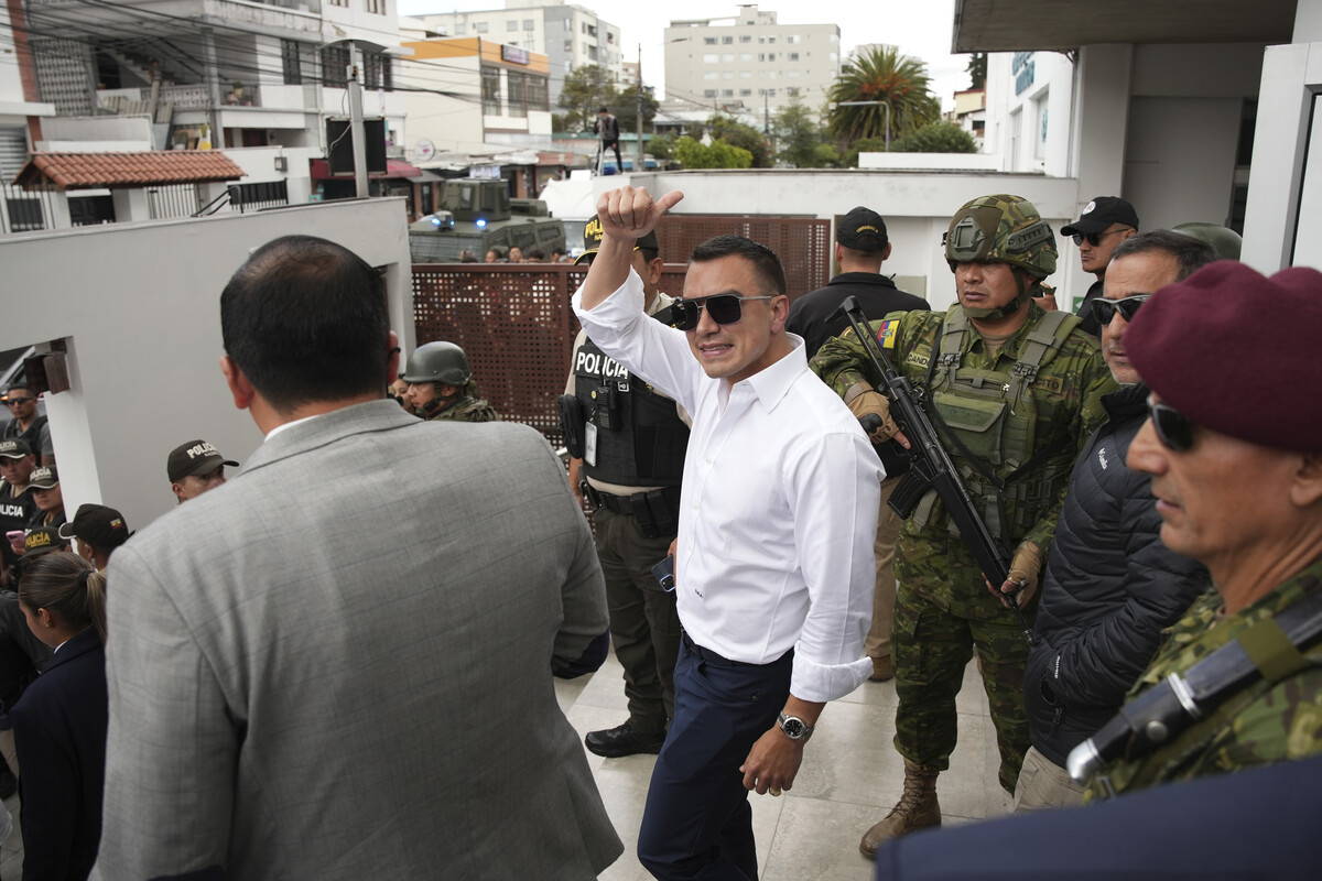 Elezioni presidenziali in Ecuador, nulla di fatto: Noboa e Gonzalez al ballottaggio il 13 aprile Elezioni presidenziali in Ecuador, nulla di fatto: Noboa e Gonzalez al ballottaggio il 13 aprile