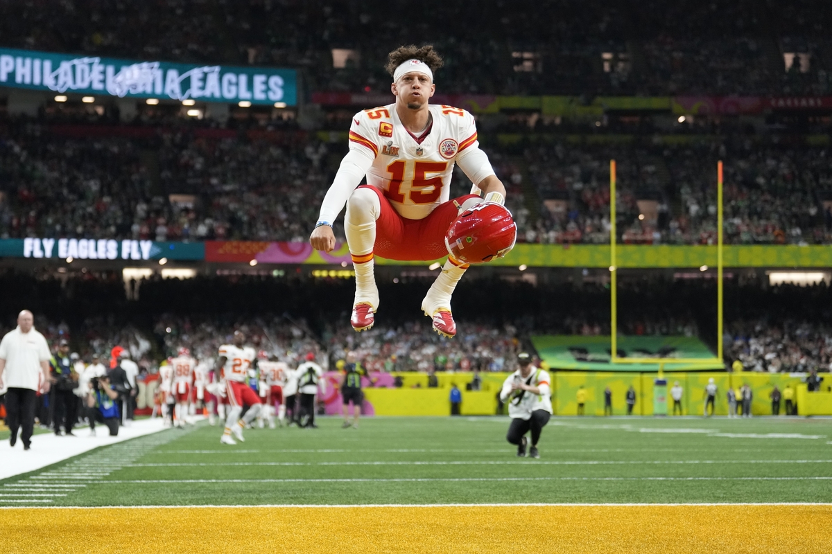 Super Bowl, trionfa Philadelphia contro i Chiefs di Trump. Pronostici ribaltati, sfuma il tris Super Bowl, trionfa Philadelphia contro i Chiefs di Trump. Pronostici ribaltati, sfuma il tris