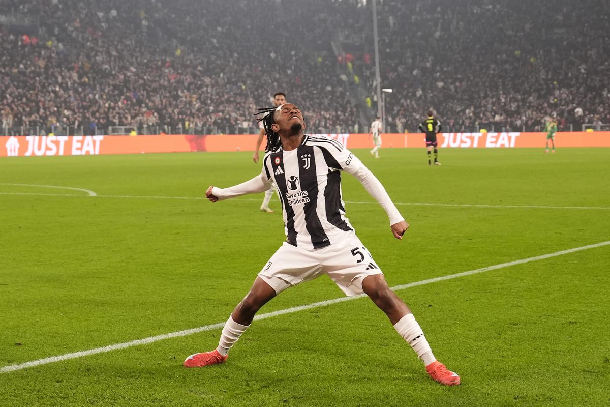 Juventus-Psv, Mbangula eroe di Champions (ma il ritorno in Olanda…). Kolo Muani, Giuntoli rilancia Juventus-Psv, Mbangula eroe di Champions (ma il ritorno in Olanda…). Kolo Muani, Giuntoli rilancia