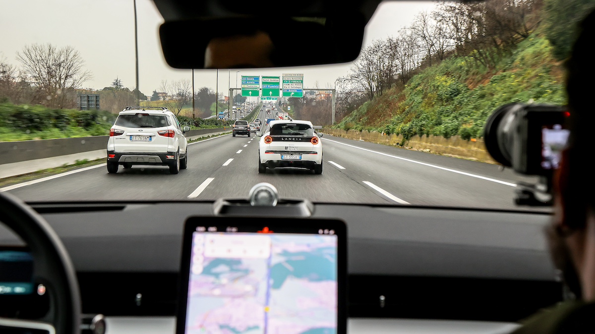 Test “From 100% to 5%”: ecco le auto elettriche più efficienti sul Grande Raccordo Anulare