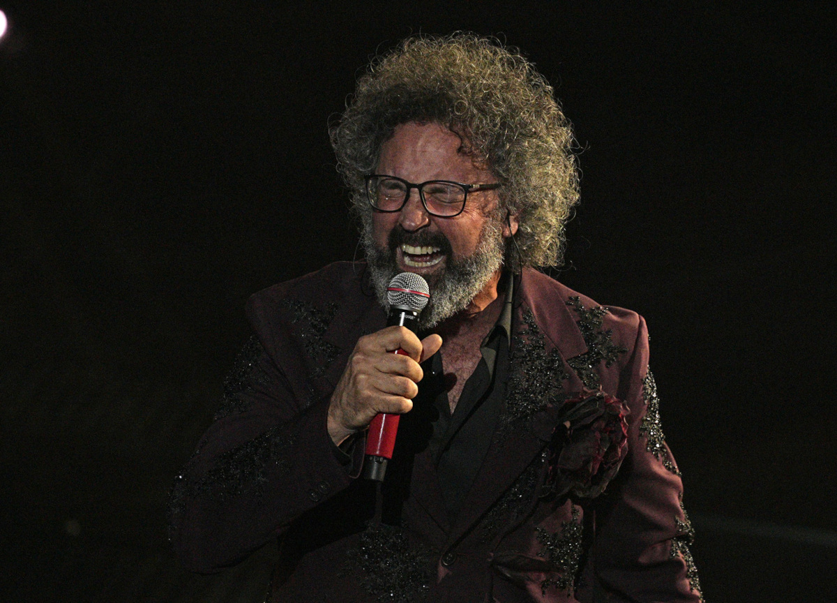 Sanremo 2025, tutti i look più memorabili della prima serata: dall’effetto nudo di Clara a Rose Villain in rosso Sanremo 2025, tutti i look più memorabili della prima serata: dall’effetto nudo di Clara a Rose Villain in rosso