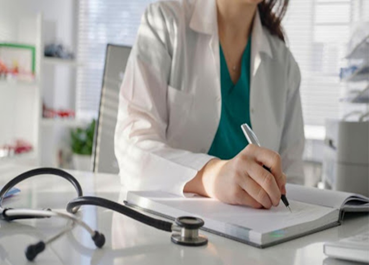 Sanità, la rivolta dei medici di base: 10 mila lettere-denuncia agli assistiti Sanità, la rivolta dei medici di base: 10 mila lettere-denuncia agli assistiti