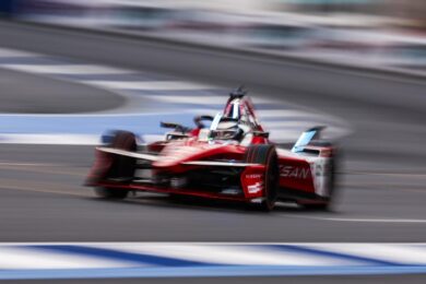 Nissan Formula E Team pronto al debutto del Pit Boost al Jeddah E-Prix