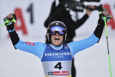 Federica Brignone medaglia d’oro nel gigante ai Mondiali di Saalbach: “Il sogno della mia vita”