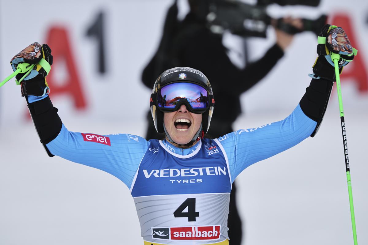 Federica Brignone medaglia d’oro nel gigante ai Mondiali di Saalbach: “Il sogno della mia vita” Federica Brignone medaglia d’oro nel gigante ai Mondiali di Saalbach: “Il sogno della mia vita”