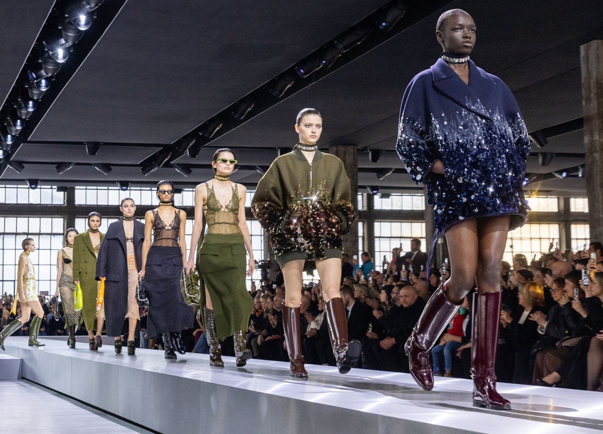 Cosa succede a Gucci? Crisi di vendite, addii eccellenti, fisco e battaglie legali Cosa succede a Gucci? Crisi di vendite, addii eccellenti, fisco e battaglie legali