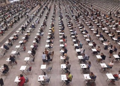 Pnrr, il concorso per assumere 20mila docenti è stato annullato: “Anonimato violato”