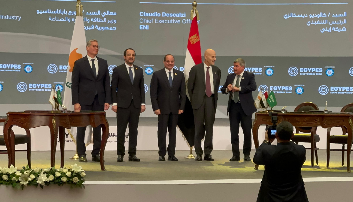 Eni: siglato accordo con Egitto e Cipro per lo sfruttamento del gas di Cronos Eni: siglato accordo con Egitto e Cipro per lo sfruttamento del gas di Cronos