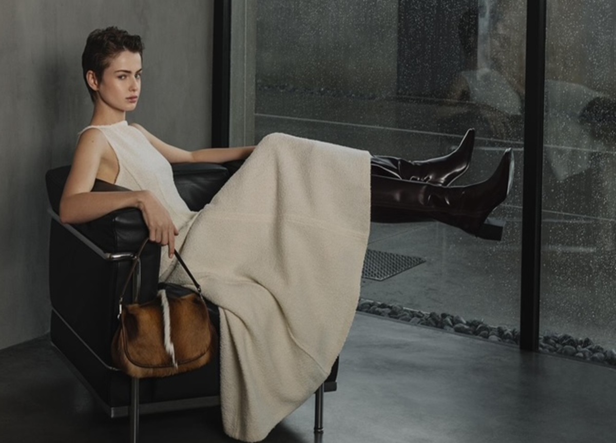 L’Abbraccio di Gianni Chiarini Firenze: eleganza e sensibilità nella Collezione FW25/26 L’Abbraccio di Gianni Chiarini Firenze: eleganza e sensibilità nella Collezione FW25/26