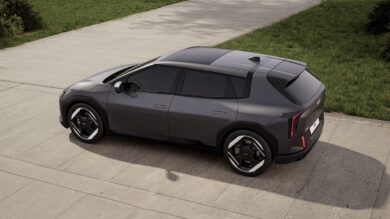 Kia EV4: svelato il design della nuova berlina e hatchback elettrica