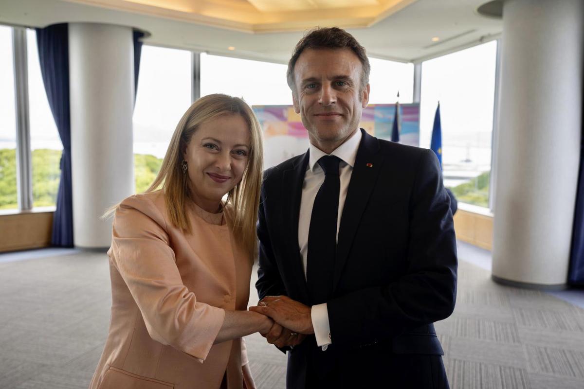 Vertice Ue a Parigi sull’Ucraina, tutti i dubbi di Meloni sul “metodo Macron” Vertice Ue a Parigi sull’Ucraina, tutti i dubbi di Meloni sul “metodo Macron”