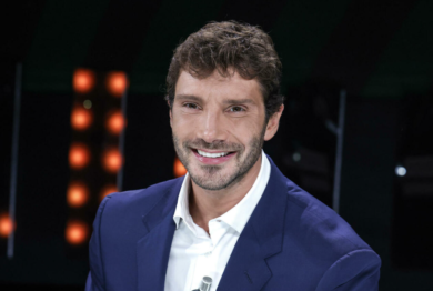 Ascolti tv, De Martino torna re dell’access. Striscia su (con Sanremo 2025). Gruber super. Top&Flop Auditel